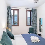 Πανσιόν Haus Ormesini *